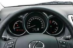 Αναγνώστης ευχαριστεί θερμά την Lexus Hellas