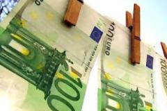 Τα κόμματα τρέμουν μήπως «ξεσκεπαστούν» 500... μικροί Άκηδες