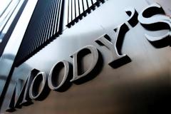 Moody’s: ΑΑΑ, αλλά με αρνητική προοπτική για τη Γαλλία