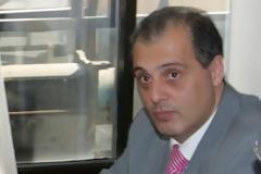 Ο Βελόπουλος σχολιάζει τον Καρατζαφέρη