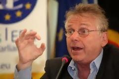 Ντανιέλ Κον-Μπεντίτ: «Η Αριστερά είναι τρελή»