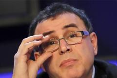 Ρουμπινί: Καλύτερα έξοδος παρά αργή κατάρρευση
