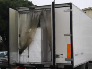 Φωτογραφία για Εντοπίστηκε φορτηγό με 65.500 πακέτα λαθραίων τσιγάρων στις Σέρρες