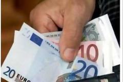 ΕΣΕΕ: Προτείνει μείωση 11% στο βασικό και διατήρηση όλων των επιδομάτων