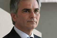 Φάιμαν: Δεν θα εκβιάζει η Ελλάδα την ΕΕ