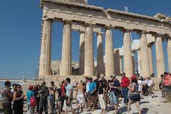 Ιταλικό χτύπημα στον ελληνικό τουρισμό