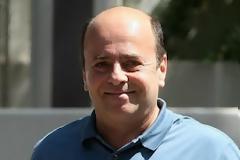 Αναβλήθηκε το ραντεβού!