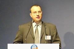 Ο Οικονόμου δείχνει το δρόμο και στους άλλους
