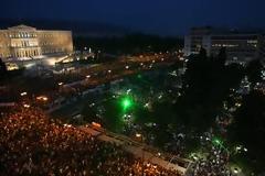 1 χρόνο αγανακτισμένοι! Mανιφέστο με 26 προτάσεις κατέθεσαν οι αγανακτισμένοι (πολιτικοποιημένοι) παγκόσμιοι!