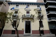 Άναψαν και πάλι τα φώτα στη Ρηγίλλης!