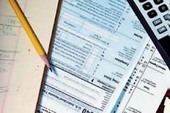 Τα έξι λάθη στη φορολογική δήλωση που κοστίζουν χιλιάδες ευρώ