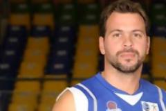 ΚΟΥΜΟΥΛΟΣ: ΦΡΕΣΚΑΔΑ ΚΑΙ ΖΩΝΤΑΝΙΑ ΕΝΑΝΤΙΟΝ ΕΜΠΕΙΡΙΑΣ ΚΑΙ ΑΥΤΟΜΑΤΙΣΜΩΝ ΟΙ ΤΕΛΙΚΟΙ