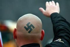 Ελεύθερος αφέθηκε στη Γερμανία νεοναζί που ήταν ύποπτος για δολοφονίες