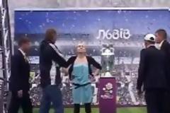 ΑΦΗΣΤΕ ΡΕ ΠΑΙΔΙΑ ΝΑ ΤΑ ΔΟΥΜΕ... *ΒΙΝΤΕΟ*