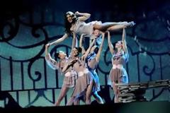 Eurovision 2012: Η Ήβη Αδάμου «άναψε φωτιές» στο Crystal Hall για την Κύπρο