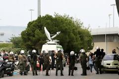 ΕΝΤΟΝΗ ΠΑΡΟΥΣΙΑ ΤΗΣ ΑΣΤΥΝΟΜΙΚΗΣ ΔΥΝΑΜΗΣ ΑΥΤΗ ΤΗΝ ΩΡΑ ΣΤΟ ΣΕΦ