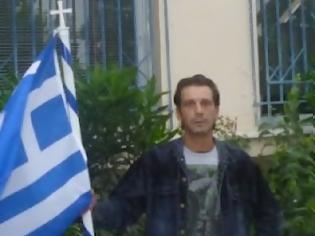 Φωτογραφία για Άνεργος σε απελπισία απειλούσε να πέσει από ταράτσα -[Βίντεο]