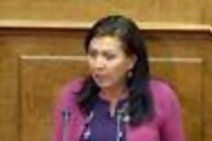 Η πρώην βουλευτής ΠΑΣΟΚ Κατερίνα Περλεπέ-Σηφουνάκη θέλει να πλακώσει τον ΓΑΠ...!!!