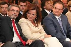 Αλέξης Τσίπρας: Η Ντόρα αντιπρόσωπος της Siemens στην Ελλάδα