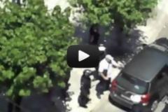 Βουλευτής της Χρυσής Αυγής προκαλεί φθορές σε αμάξι (Video)