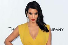 H Kim Kardashian κατηγορεί τη British Airways ότι την έκλεψε