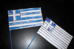 Η ΙΣΤΟΡΙΑ ΠΑΙΖΕΙ ΠΕΡΙΕΡΓΑ ΠΑΙΧΝΙΔΙΑ