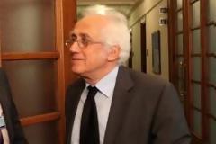 Ο Ρουπακιώτης τους ξεβράκωσε όλους