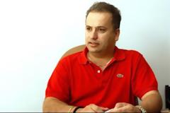 Περιμένοντας τον Ξενιάδη
