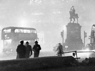 Φωτογραφία για Η ομίχλη στο Λονδίνο που «δολοφόνησε» 12.000 ανθρώπους