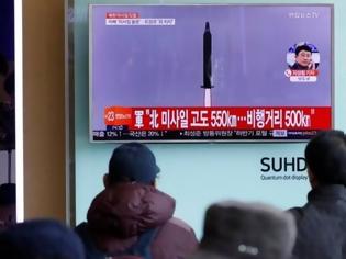 Φωτογραφία για Τύμπανα Πολέμου: Συναγερμός στις ΗΠΑ για τον πύραυλο που εκτόξευσε η Βόρεια Κορέα