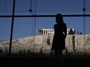 Φωτογραφία για «Ωρολογιακή βόμβα» 240 δισ. το ιδιωτικό χρέος στην Ελλάδα