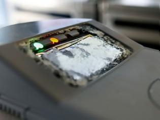 Φωτογραφία για Πόσο κοστίζει ο βανδαλισμός των ακυρωτικών μηχανημάτων του ηλεκτρονικού εισιτηρίου