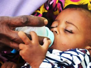 Φωτογραφία για Unicef: Σχεδόν 1,4 εκατομμύρια παιδιά κινδυνεύουν να πεθάνουν από την πείνα