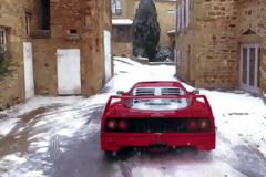 Η αγγελία αυτής της Ferrari F40 είναι για πολλά... Όσκαρ!
