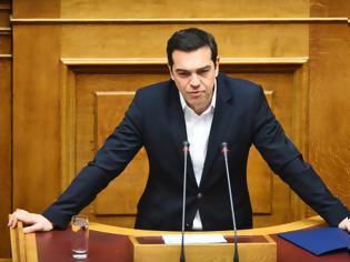Φωτογραφία για Ώρα του πρωθυπουργού - Τσίπρας: Αισθάνομαι ντροπή για τον Μητσοτάκη - Κράτησε στάση αντιπατριωτική