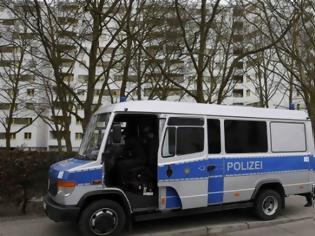 Φωτογραφία για Έρευνες της αστυνομίας σε 20 σημεία για την χριστουγεννιάτικη επίθεση στο Βερολίνο