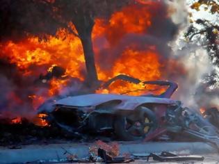 Φωτογραφία για Πόσο ασφαλείς τελικά είναι οι Porsche - Γιατί ανατινάσσονται σε συγκρούσεις [video]
