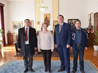 Φωτογραφία για Συνάντηση της Ε.Σ.ΠΕ.Κ.Μ. με την Υφυπουργό Εσωτερικών Μακεδονίας-Θράκης
