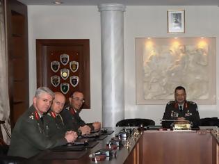 Φωτογραφία για Ξεκίνησε η συνεδρίαση του Ανωτάτου Στρατιωτικού Συμβουλίου