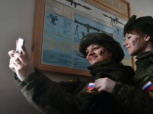 Φωτογραφία για Διαγωνισμό ομορφιάς για τις στρατιωτίνες του διοργάνωσε ο ρωσικός Στρατός με αφορμή την Παγκόσμια Ημέρα Γυναίκας (φωτό)
