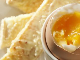 Φωτογραφία για Βραστό αυγό: Πώς θα γίνει όσο μελάτο ή σφιχτό θέλετε ακριβώς