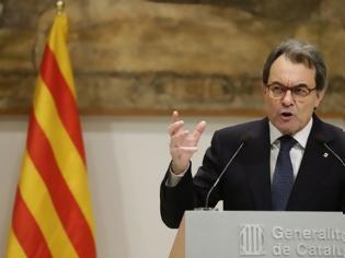 Φωτογραφία για Δύο χρόνια στέρησης των πολιτικών δικαιωμάτων στον αυτονομιστή ηγέτη της Καταλονίας
