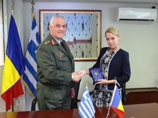 Φωτογραφία για Υπογραφή Προγράμματος Στρατιωτικής Συνεργασίας Ελλάδος - Ρουμανίας Έτους 2017