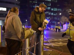 Φωτογραφία για Επίθεση στο Λονδίνο: Δυο Έλληνες ανάμεσα στους τραυματίες - Βρετανός ο δράστης