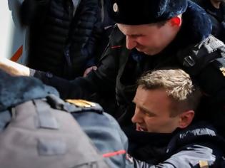 Φωτογραφία για Ο πολέμιος του Πούτιν, Αλεξέι Ναβάλνι, συνελήφθη στη Μόσχα