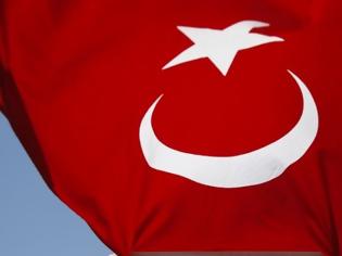 Φωτογραφία για Spiegel: Η Τουρκία κατασκοπεύει πολίτες της σε 35 χώρες