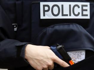 Φωτογραφία για Νεκρή Αμερικανίδα από επίθεση με μαχαίρι σε προάστιο του Παρισιού
