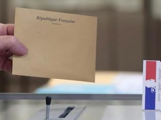 Φωτογραφία για Σε ρυθμούς εκλογών η Γαλλία