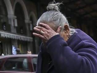 Φωτογραφία για Φτηνά τη γλίτωσε ηλικιωμένη από απατεώνες που της ζήτησαν λεφτά