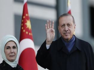 Φωτογραφία για «Το δημοψήφισμα θα αλλάξει τη μοίρα της Τουρκίας για πολλές γενιές»